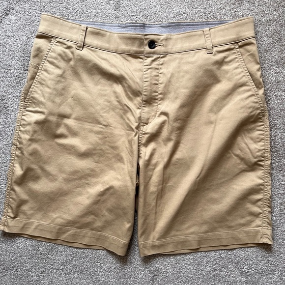 Mens Nike 7” Casual Cotton Blend Shorts Size 36 - Picture 1 of 8
